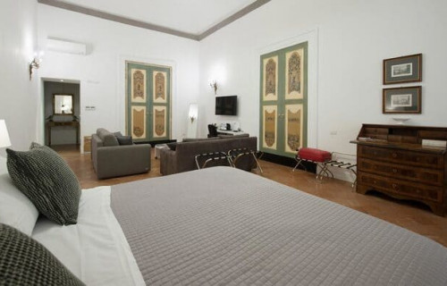 Santa Chiara Boutique Hotel